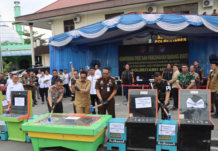 Rico Waas Apresiasi Keberhasilan Polrestabes Medan Ungkap Ratusan Kasus Kriminal