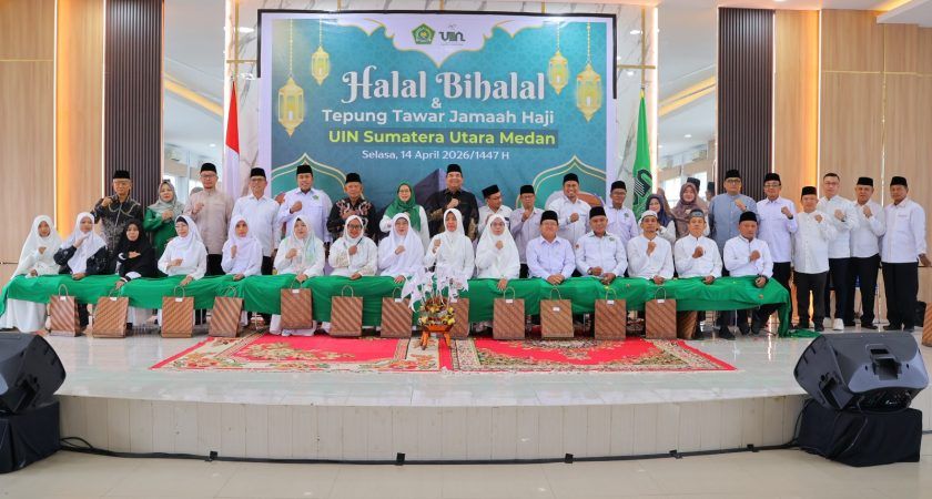 UINSU Medan Gelar Halalbihalal Sekaligus Tepung Tawar 14 Calon Jemaah Haji