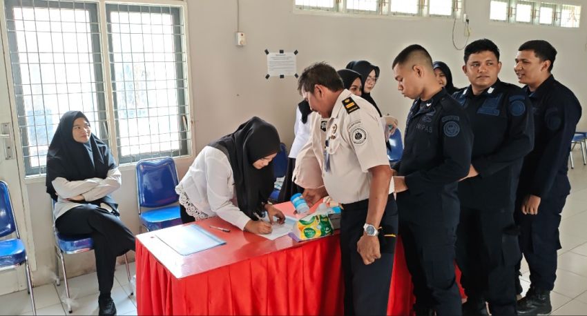 Peringatan Hari Bakti Pemasyarakatan ke-62, Sel Warga Binaan Lapas Lhokseumawe Dirazia dan Dites Urine