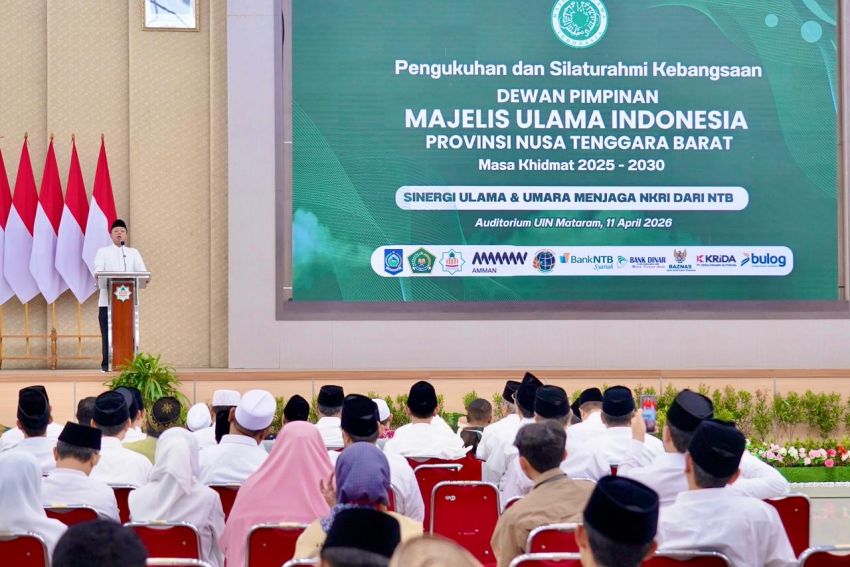 Menteri Nusron Hadiri Pengukuhan dan Silaturahmi Kebangsaan Dewan Pimpinan Majelis Ulama Indonesia