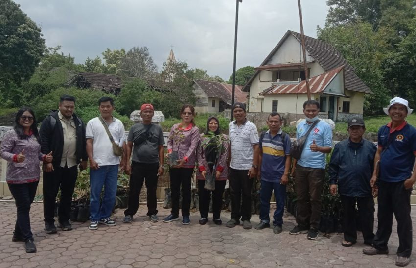 PJS Simalungun Tanam 1.000 Pohon Buah di Kawasan Danau Toba