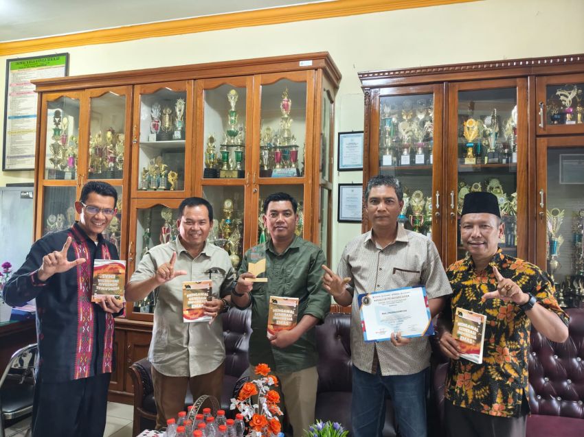 MAN 2 Padangsidimpuan Sukses Raih Penghargaan Sekolah Aktif Literasi Nasional 2025