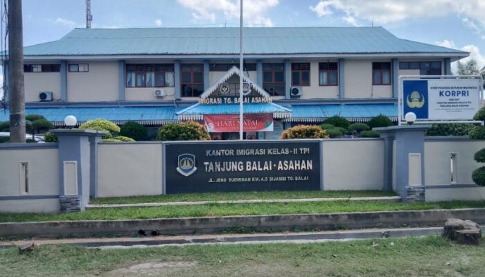 Skandal Bendera Kosong! Kakan ULP Imigrasi Labuhanbatu Terancam 'Didepak', Humas: Menjadi Evaluasi