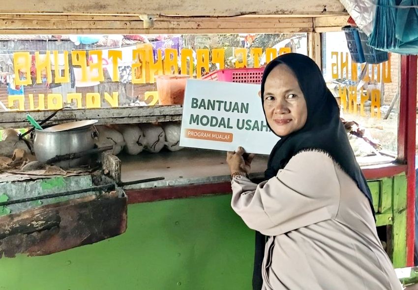 Rumah Zakat Salurkan Bantuan Modal Usaha untuk Mualaf di Pandan, Tapanuli Tengah
