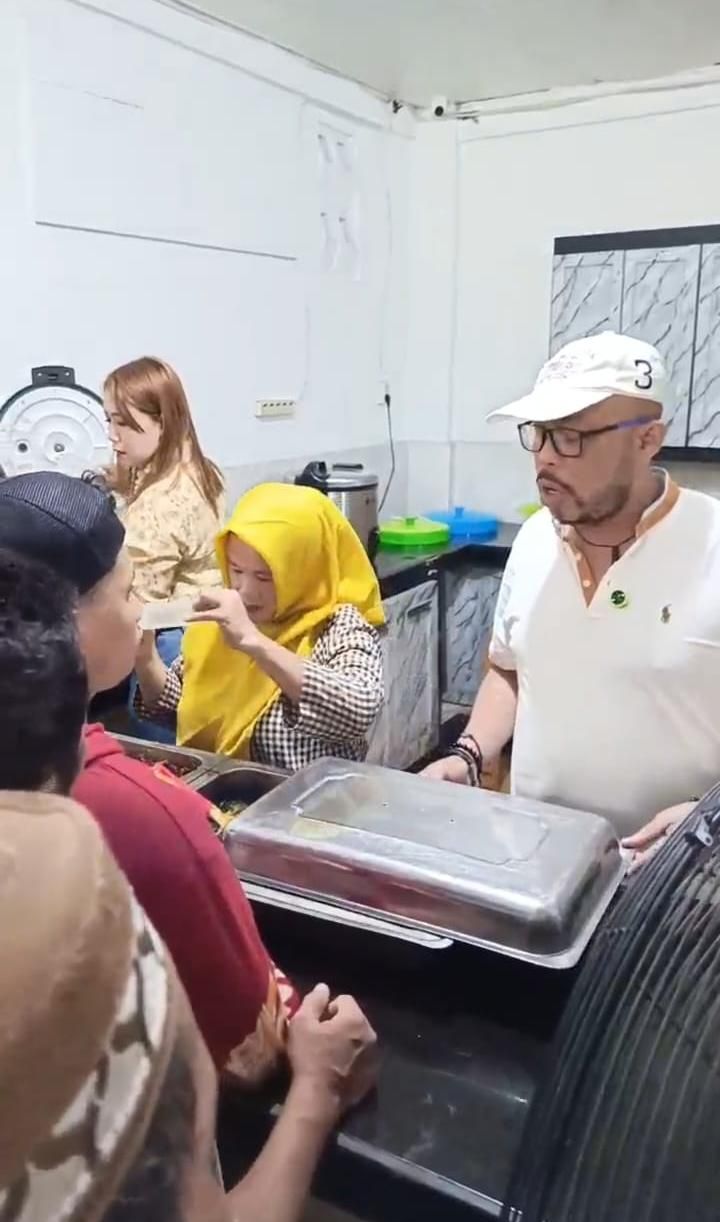 Tak Pandang Suku dan Agama, GRIB Jaya Kota Medan Gelar 'Jumat Berkah'  di Sei Serayu dan Sunggal
