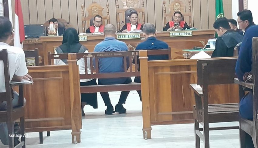 Mantan Camat Medan Polonia dan 2 Anak Buahnya Dituntut 2 Tahun Penjara