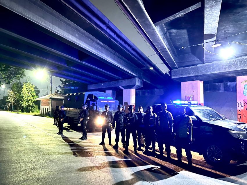 Patroli Skala Besar Brimob Polda Sumut Sisir Belawan, Sajam hingga Miras Diamankan