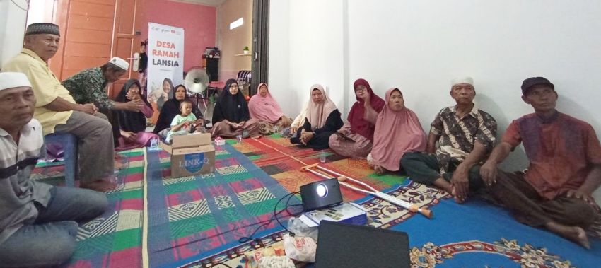 Rumah Zakat Hadirkan Edukasi dan Pemeriksaan Kesehatan untuk Lansia di Desa Tumpatan
