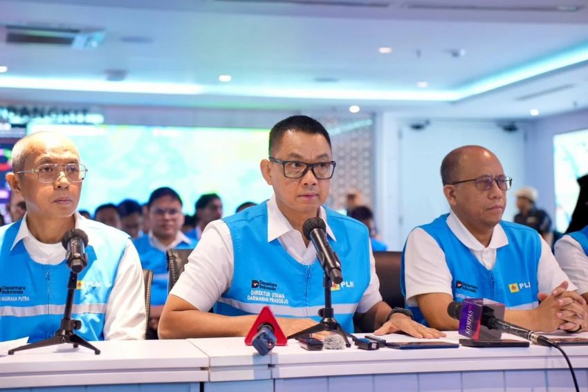 PLN Pulihkan Bertahap Kelistrikan Sumatera Pascagangguan Transmisi, Ini Kata Dirut Darmawan Prasodjo