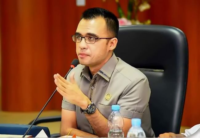 Afif Abdillah: Tak Perlu Perdebatkan Urusan Administrasi Wali Kota Medan Rico Waas