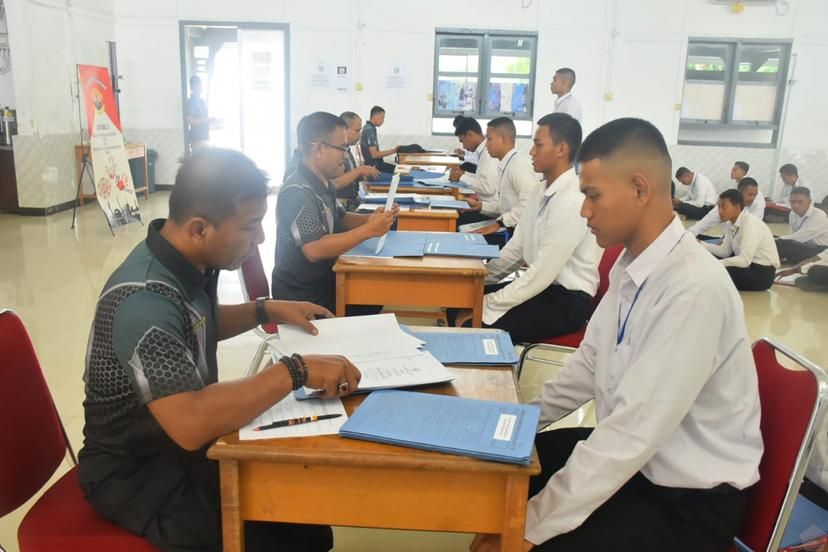 Calon Bintara PK TNI AL Gelombang II TA 2026 Gelar Tes Urine