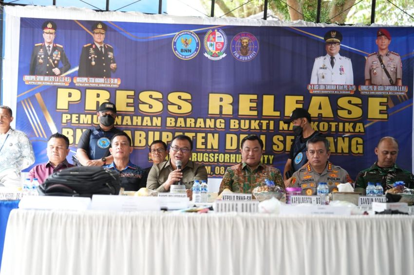 Bupati Bersama Forkopimda Musnahkan Sabu Tangkapan BNNK Deli Serdang