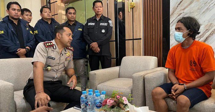 Badut Penjual Balon Menyesal Bunuh Ibu Mertua, Masih Cinta Istri dan Mikirin Anak