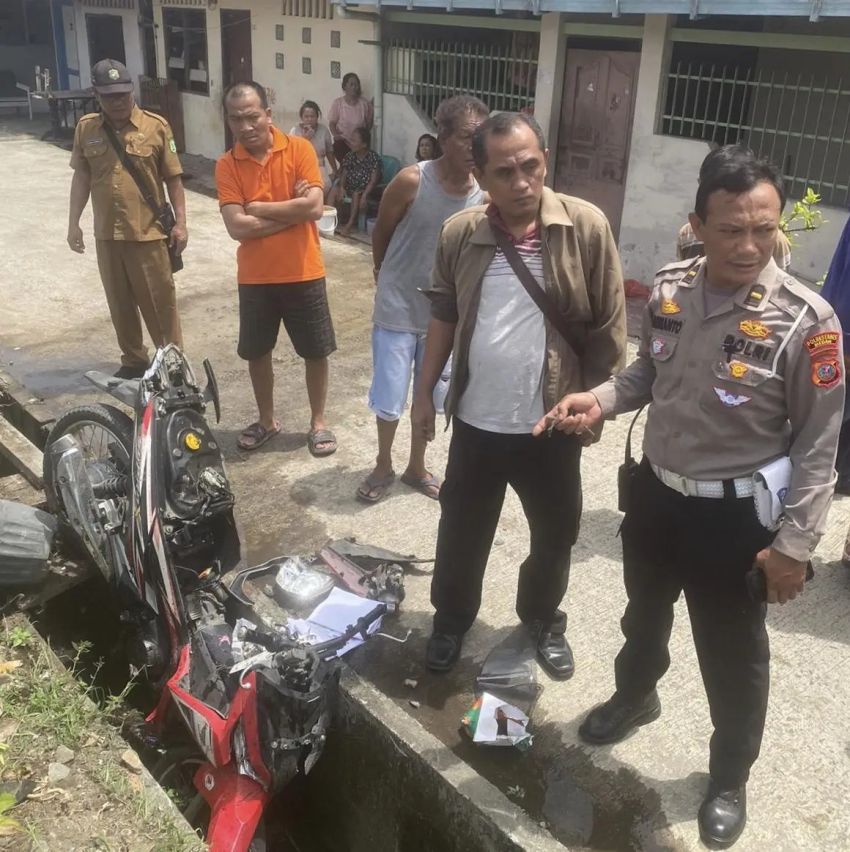 Pengendara Sepeda Motor Tewas Terseret 30 Meter Tertabrak KA di Rel Tanpa Palang Helvetia