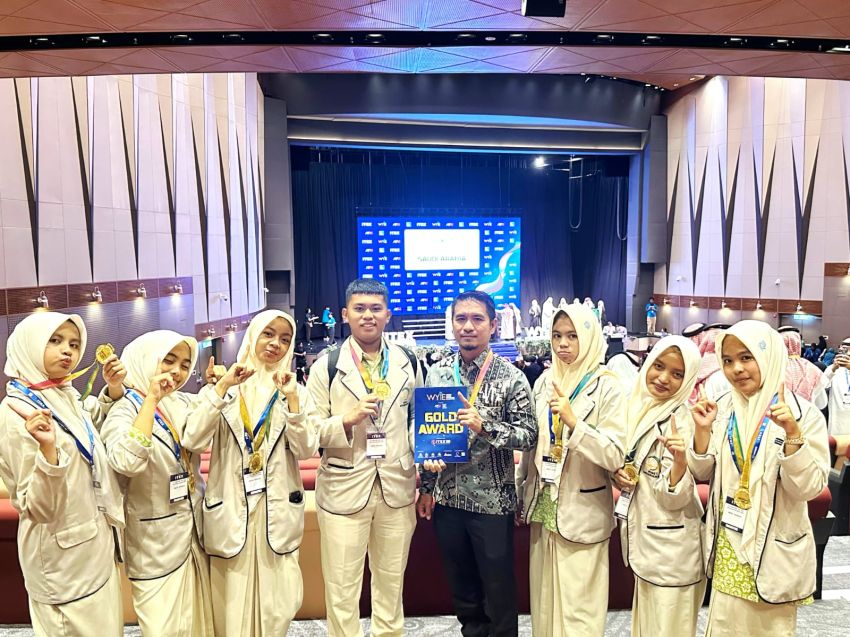 Siswa MAN 1 Madina Borong Dua Medali Emas di Ajang Internasional WYIE 2026 Malaysia