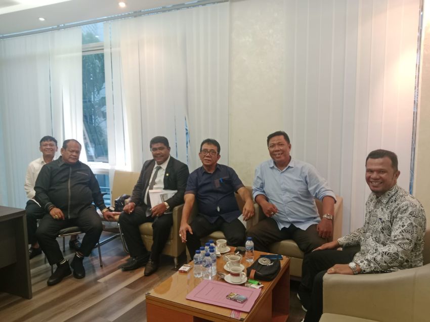FABEM Sumut dan Aktivis Indonesia Kunjungi Komisi D DPRD Sumut, Bahas RDP PLN hingga Tata Kelola Pertambangan