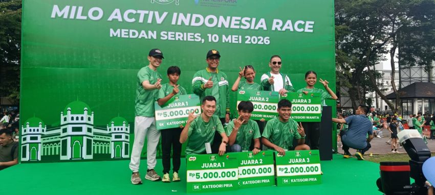 Warga Medan Penuhi Lapangan Benteng, Wali Kota Rico Waas Ajak Hidup Sehat Dengan Olahraga