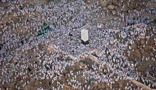 Cuaca Panas Jelang Puncak Haji, Jemaah Indonesia Diimbau Jaga Kesehatan dan Mental