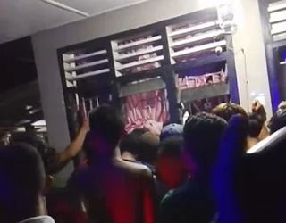 Diduga Anuin Anak-anak, Rumah Pria 63 Tahun Digeruduk Warga, Langsung Diamankan Polisi