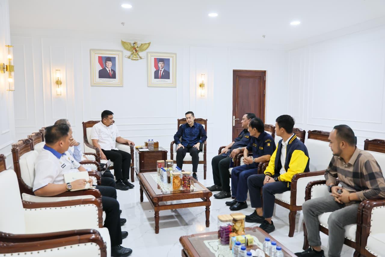Silaturahmi Penuh Keakraban