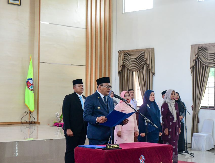 Bupati Lantik Dua Kepala Dinas Definitif  Bersama 18 Pejabat PT Lainnya