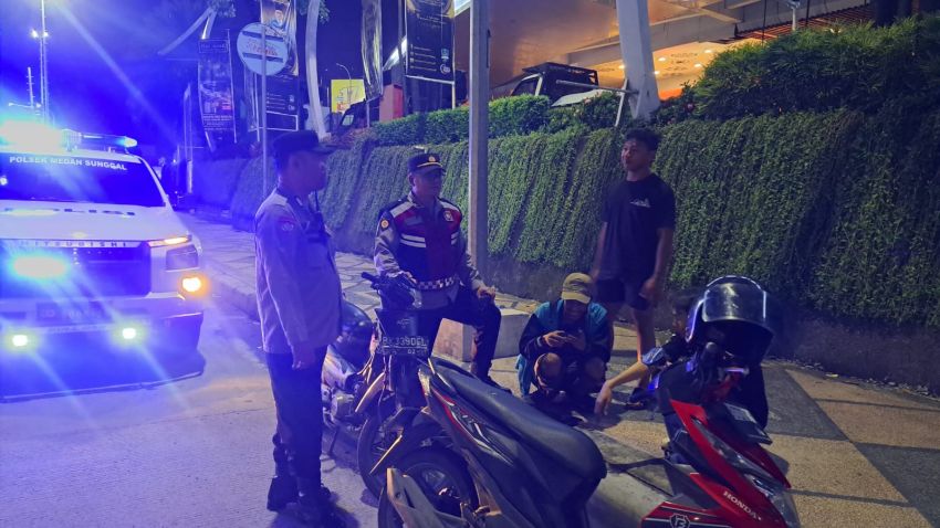 Patroli Blue Light Polsek Sunggal, Berikan Rasa Aman Dan Nyaman Kepada Warga