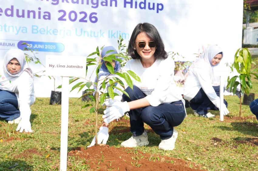 Turun Tangan Selamatkan Lingkungan, PTPN IV dan Ikatan Istri Perkebunan Gencarkan Tanam Pohon