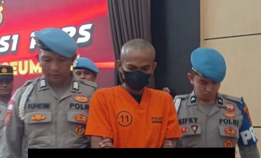 Pelaku Percobaan Pencurian dan Pembakaran Toko Emas Dibekuk Polisi