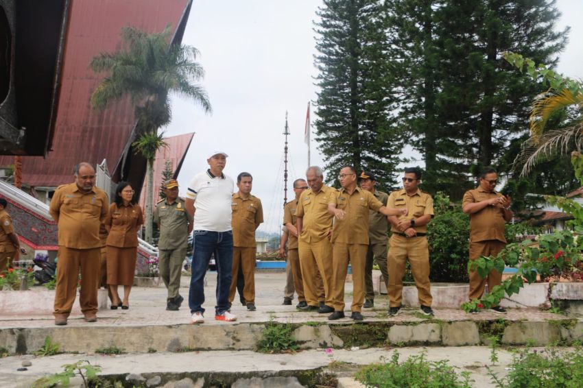 Transformasi Tarutung Dimulai! Bupati JTP Hutabarat Tinjau Langsung Jantung Kota, Food Court hingga Kawasan Heritage