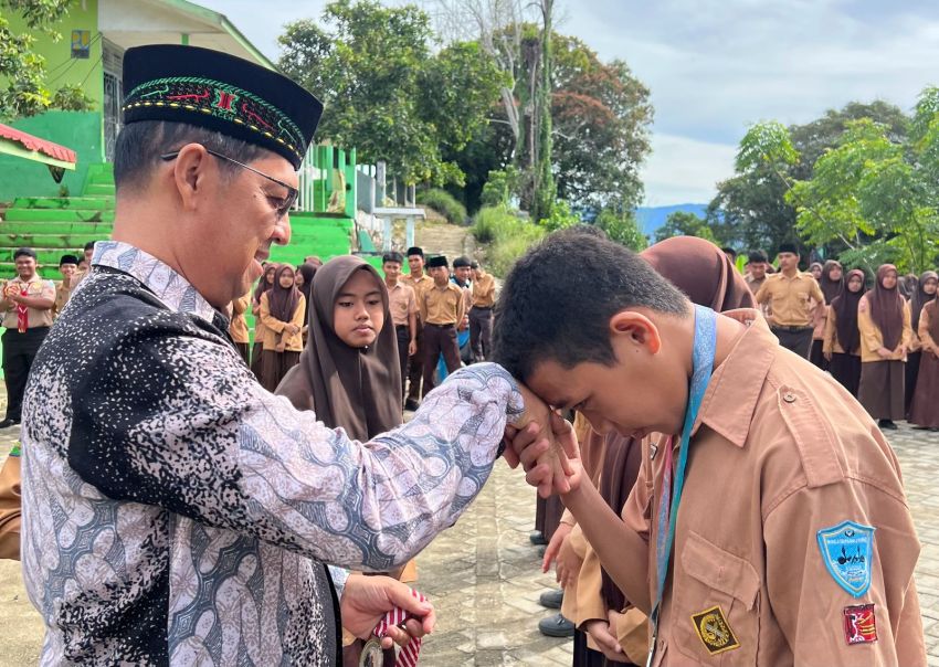 Siswa MAN 2 Tapteng, Raih Medali Perak di Liga Olimpiade Cendikia Nusantara