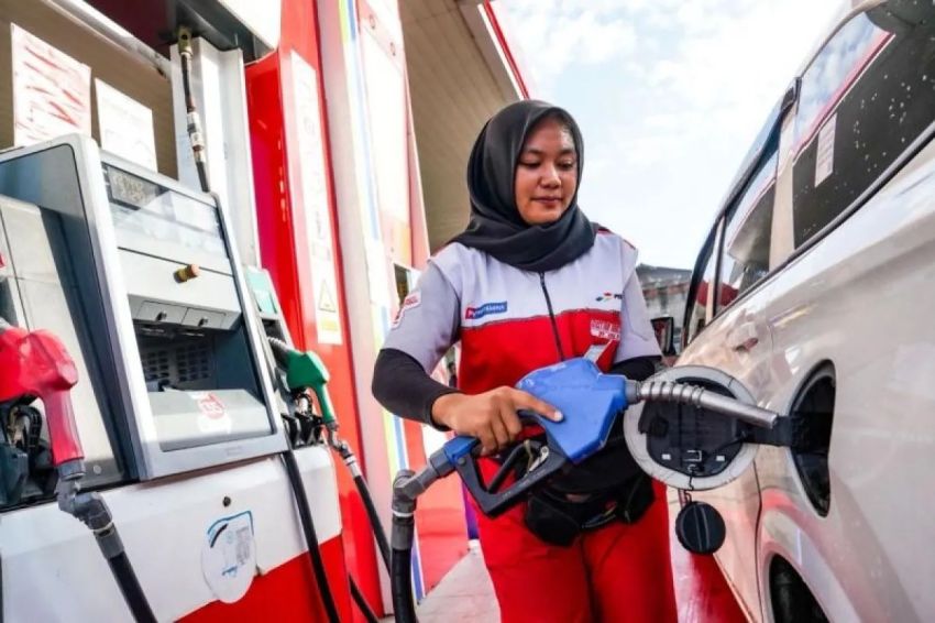 Ssst...Pertamina Sesuaikan Harga Pertamax dan Pertamax Green, Cek Daftar di Sini