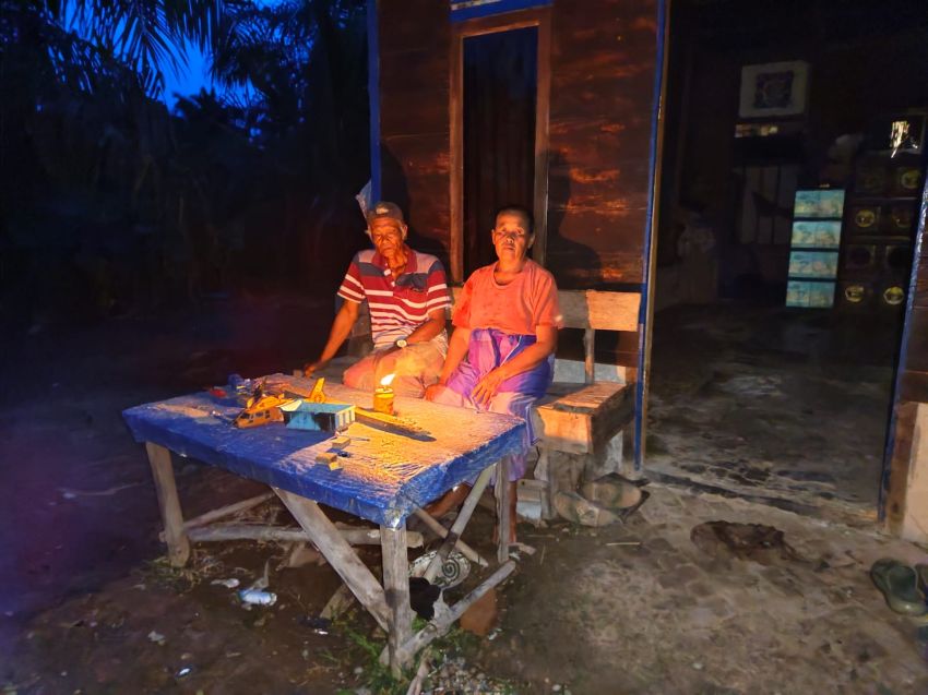 Alamak! Kampung di Asahan Tak Ada Listrik, Warga: Lama-lama jadi Kampung Hantu