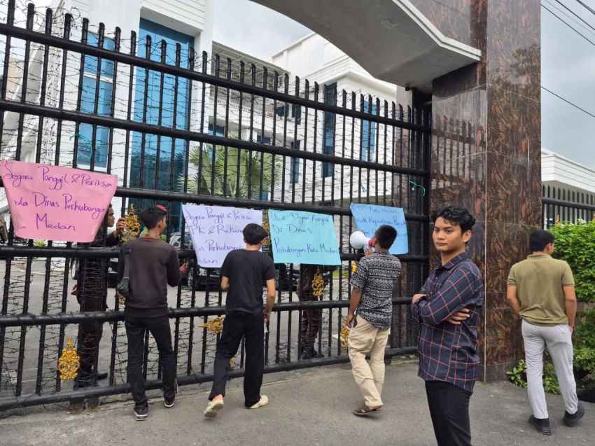 Massa Aksi Desak Kejati Sumut Usut Dugaan Mark-Up 649 Unit Contactor Senilai Rp2,6 M