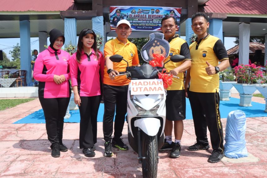 Meriahkan Hari Bhayangkara, Polres Binjai Gelar Olahraga Bersama Forkopimda dan Masyarakat