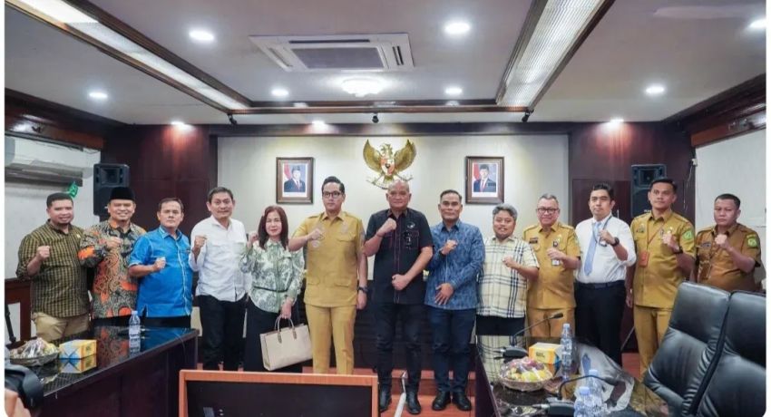 Rico Waas : Optimalkan Untuk Pelayanan Publik