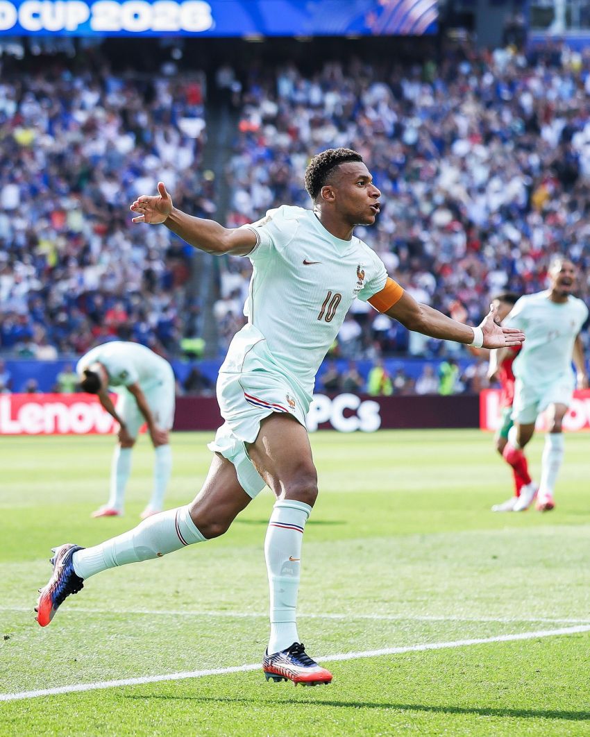 Prancis Melaju ke Semifinal, Cetak Gol Mbappe Cedera