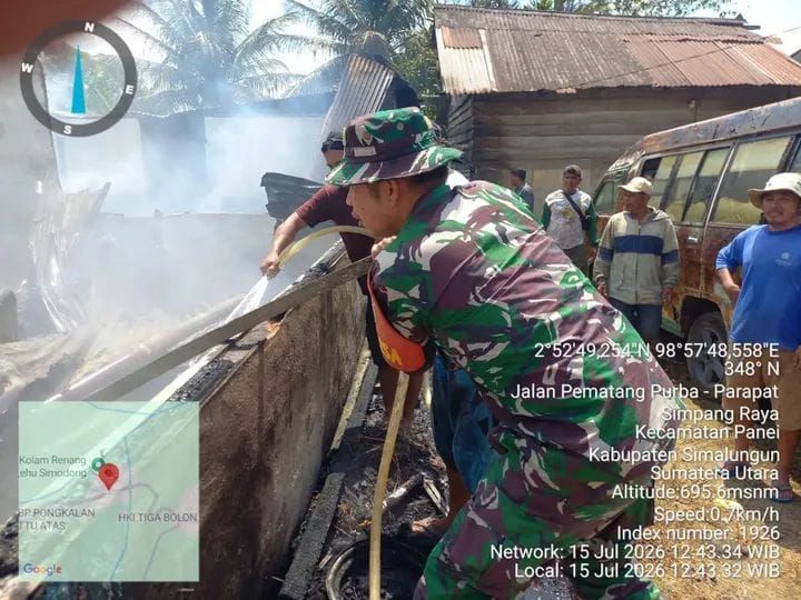 TNI, Polri, Damkar dan Warga Jinakkan 'Sijago Merah' yang Hanguskan 4 Rumah di Sidamanik