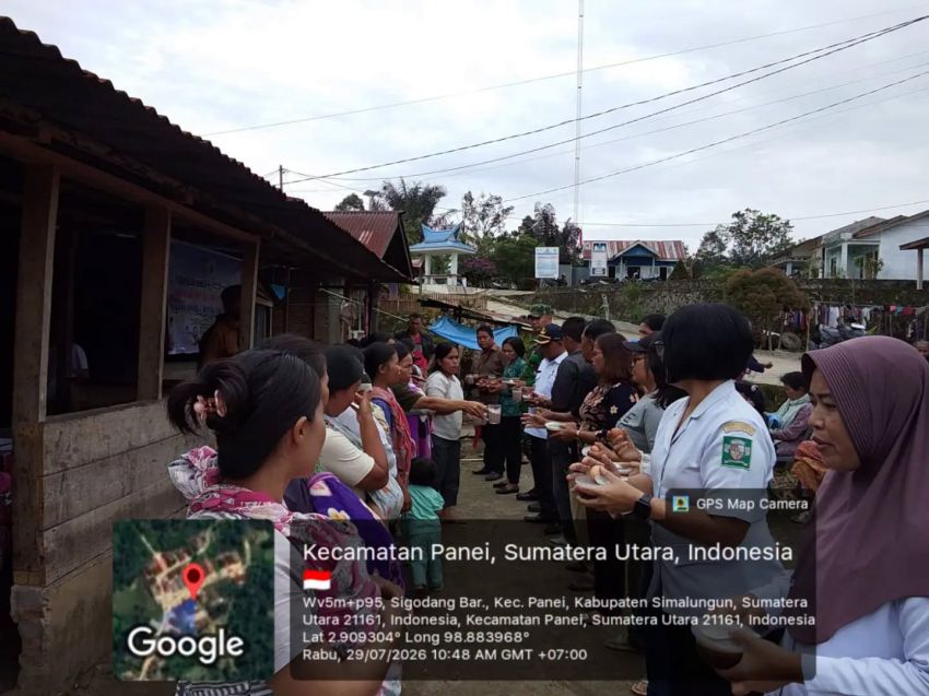 Perkuat Gizi Keluarga dari Desa, Babinsa Bersinergi Sukseskan Program PMT di Simalungun