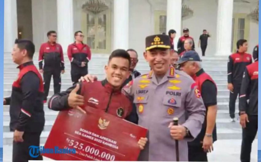 Anak Penarik Beca dari Toba Jadi Atlet Kickboxing Berprestasi
