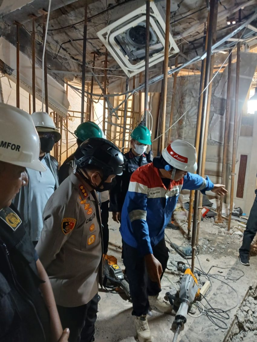 Detasemen Gegana Sat Brimob Polda Sumut Investigasi Pasca Ledakan di Grand Polonia, Temukan Titik Kebocoran Pipa Gas Akibat Korosi
