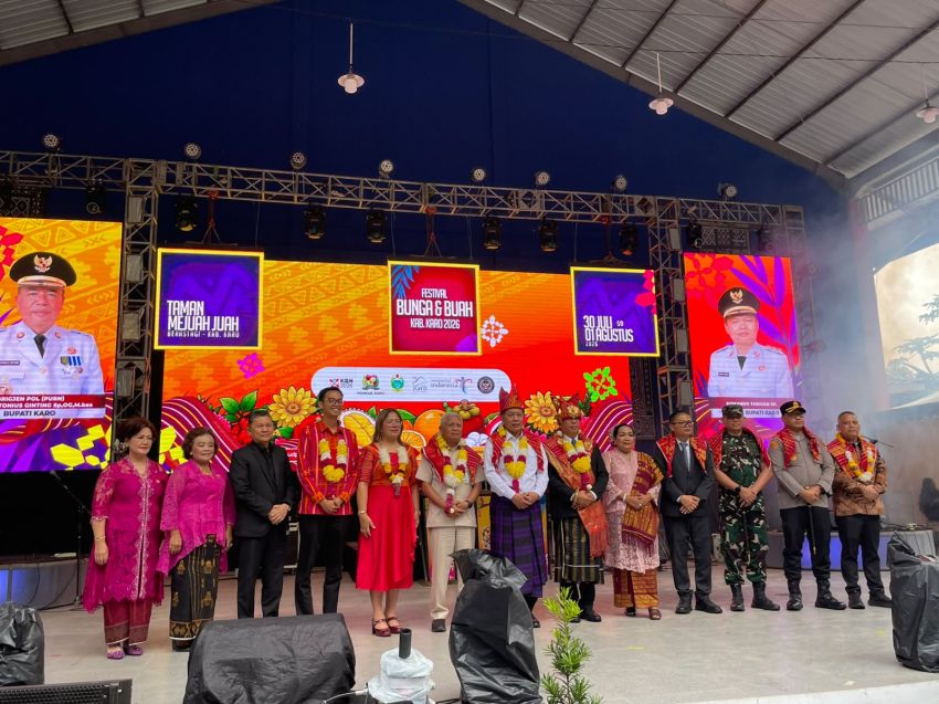 Menteri Koperasi RI Buka Festival Bunga dan Buah 2026 Kabupaten Karo, Dukung jadi Event Bertaraf Internasional
