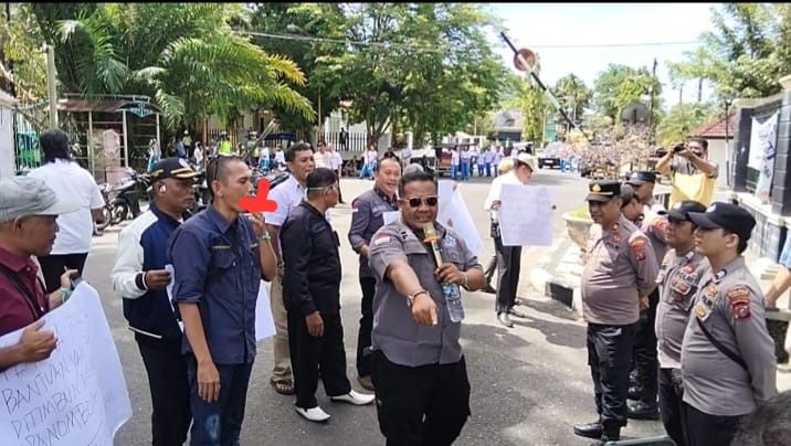 Pro Jurnalis Media Siber dan Awak Media Sibolga-Tapteng Aksi Damai, Desak Pemko Sibolga Tindak Tegas Pengusiran Wartawan