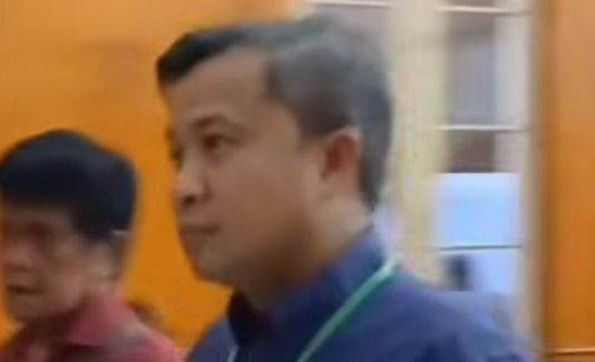 Dicecar Soal Dugaan Uang Rp600 Juta di Sidang Korupsi Smartboard, Kasatpol PP Sumut Moettaqien Bungkam