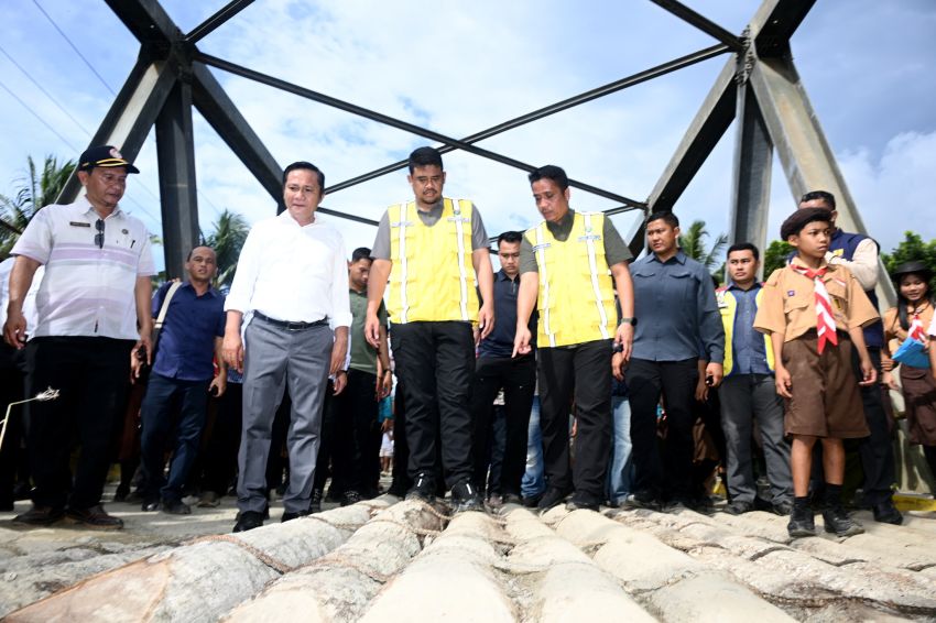 Bobby Nasution Pastikan Pembangunan Jalan dan Jembatan Jalur Barat Nisel-Nisbar Dimulai Agustus