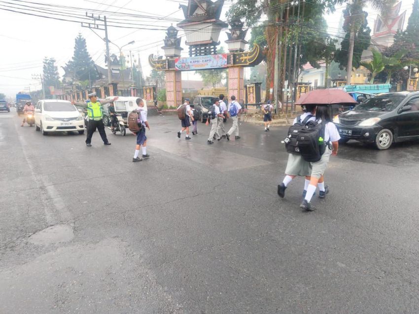 Sat Lantas Polres Dairi Wujudkan Lalu Lintas Aman dan Lancar