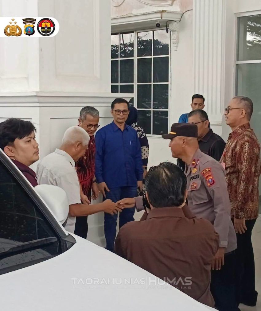Wagubsu Kunjungan Kerja ke Bupati Nias di Desa Hilizoi