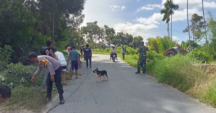 Bhabinkamtibmas Polsek Munte Hadiri Gotong Royong Bersama Warga