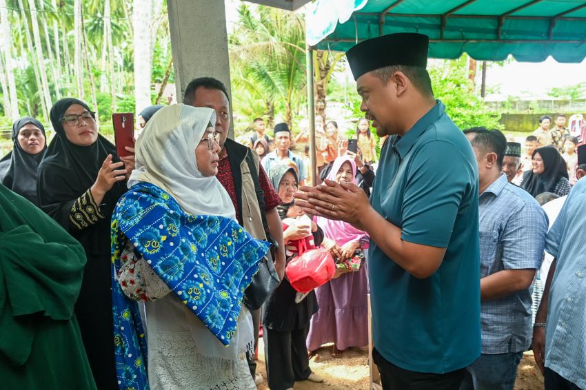 Melayat ke Rumah Duka Nelayan di Nias Selatan, Bobby Nasution Kuliahkan dan Siapkan Pekerjaan untuk Anak Almarhum