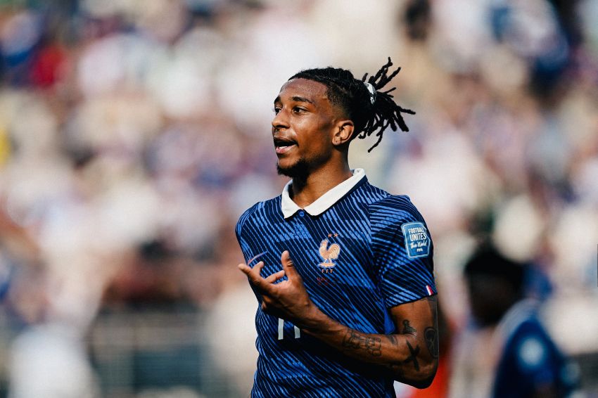 Michael Olise Kejar Rekor Asisst Pele di Piala Dunia