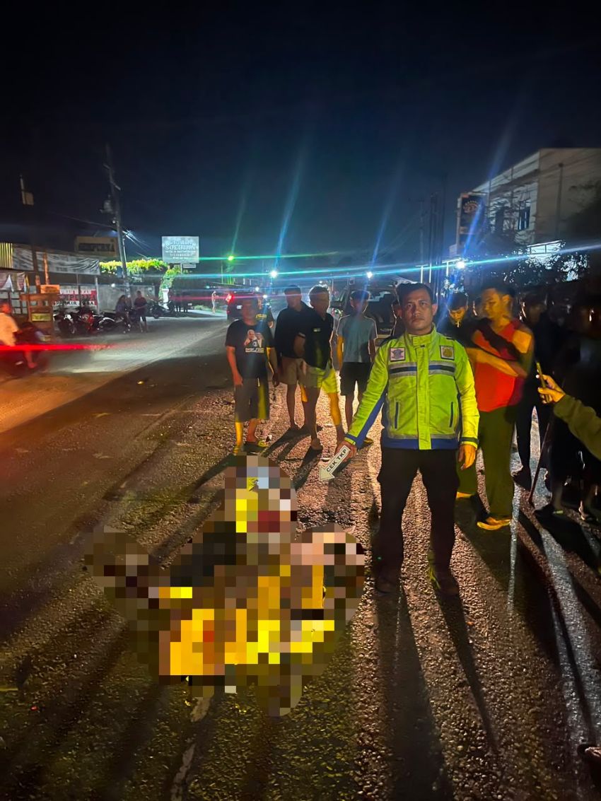 Truk Tabrak Lari Pengendara Sepeda Motor, Pelajar Tewas Temannya Luka-luka